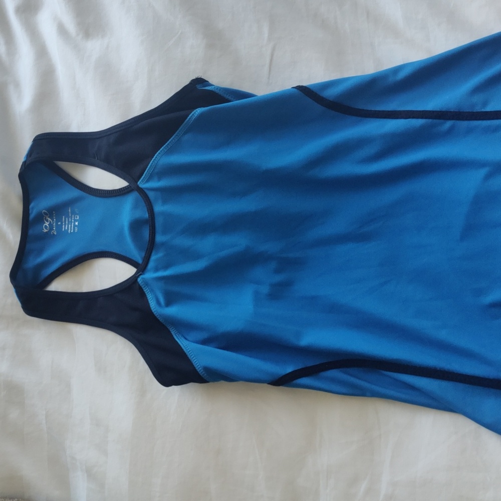 Athletic tank